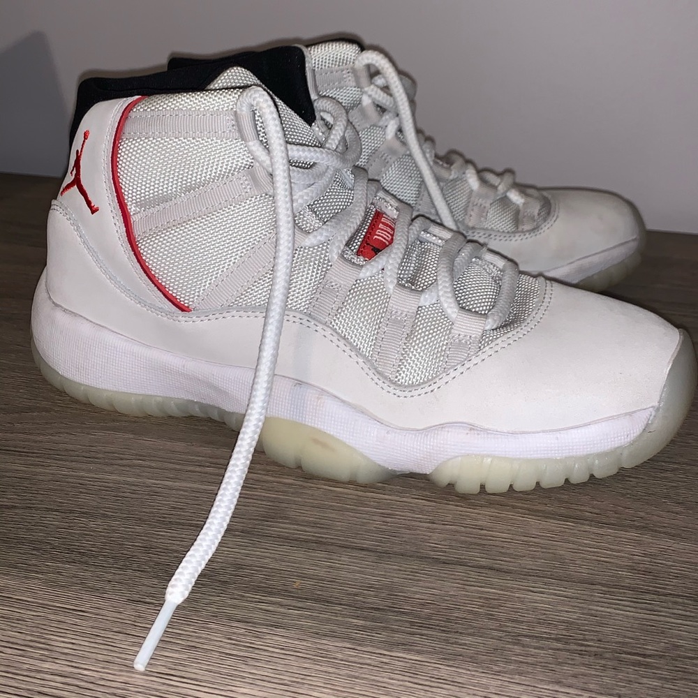 Air Jordan 11 retro dead stock